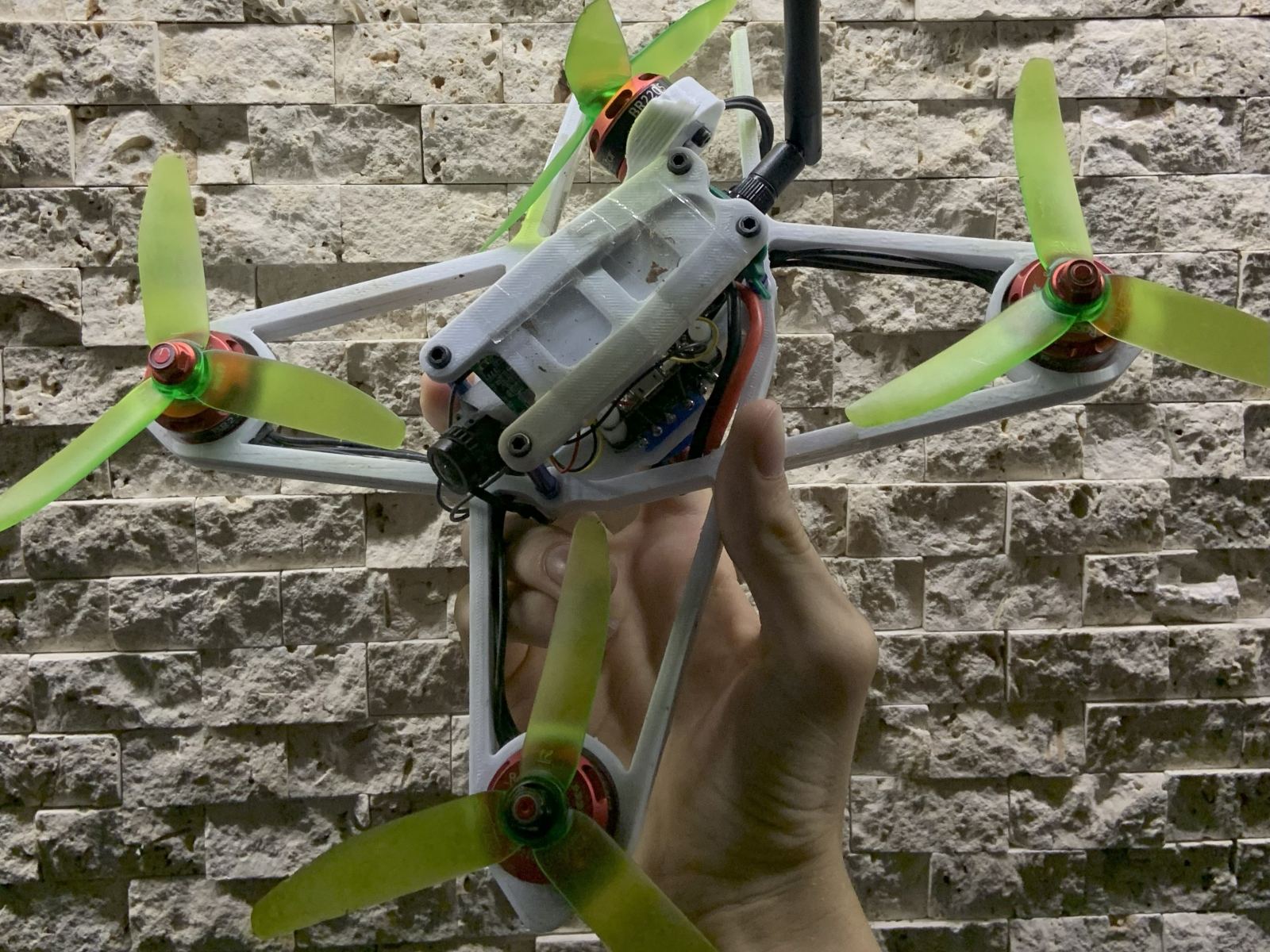 FPV flying by the Danube