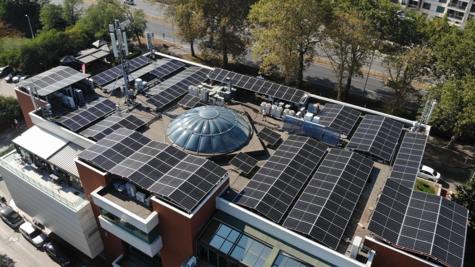 Parkmart PV installation, from a drone