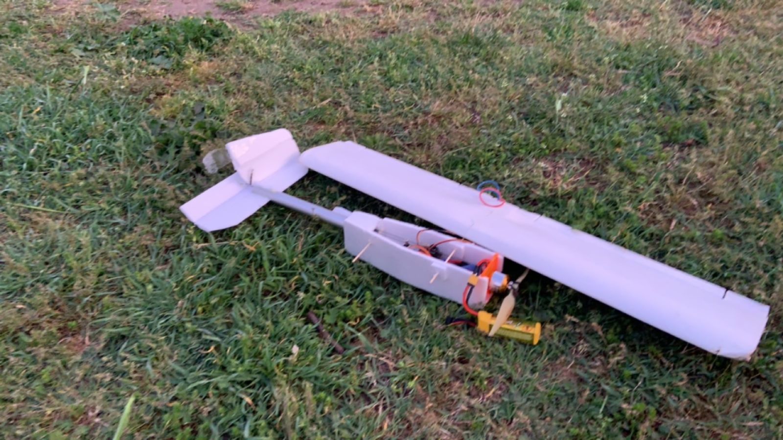 RC aircraft build
