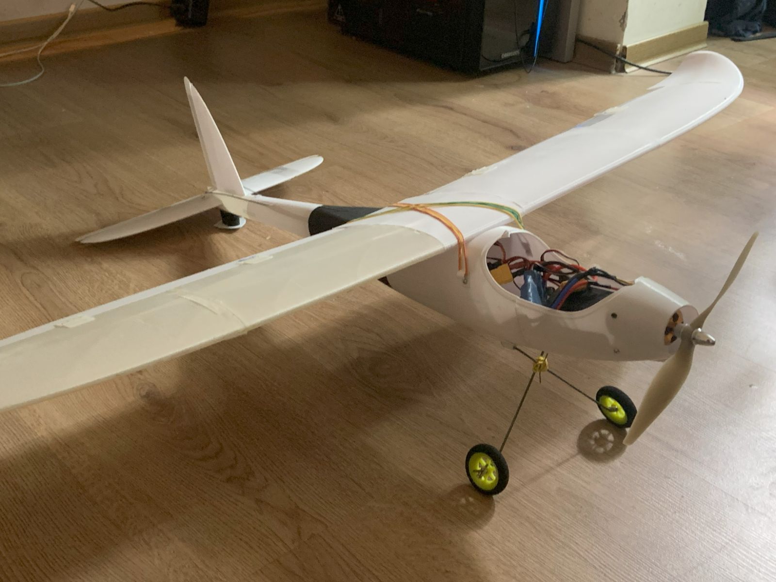 RC wing